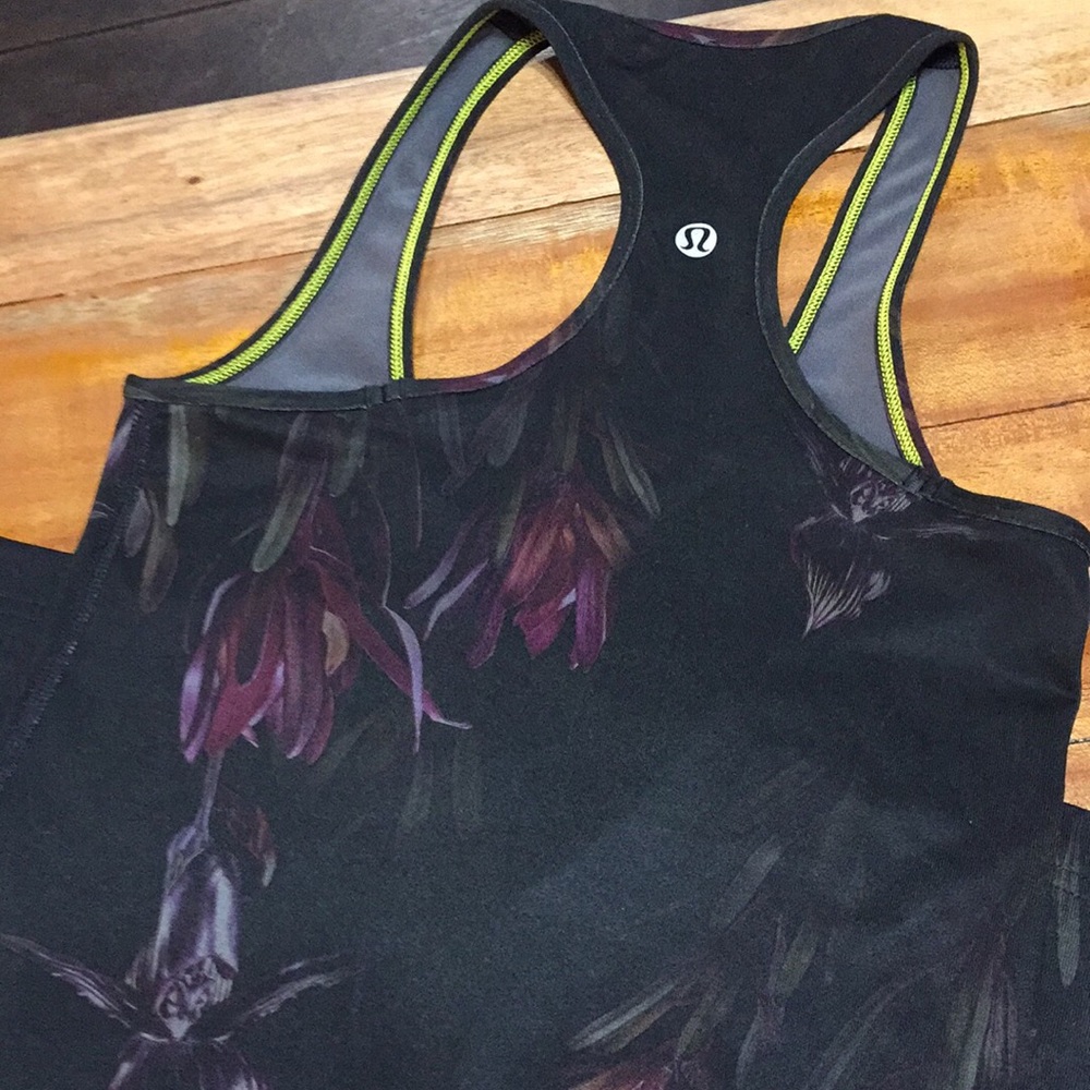 Floral lulu lemon tank